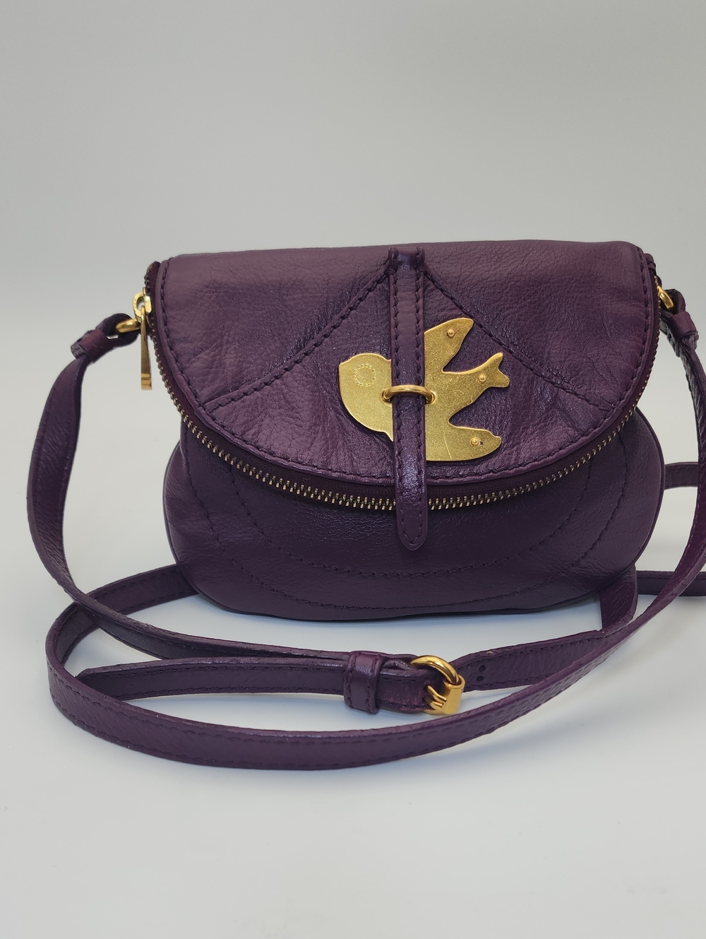 MARC BY MARC JACOBS MAGENTA PETAL TO THE METAL BIRD POUCHETTE CROSSBODY SPARROW